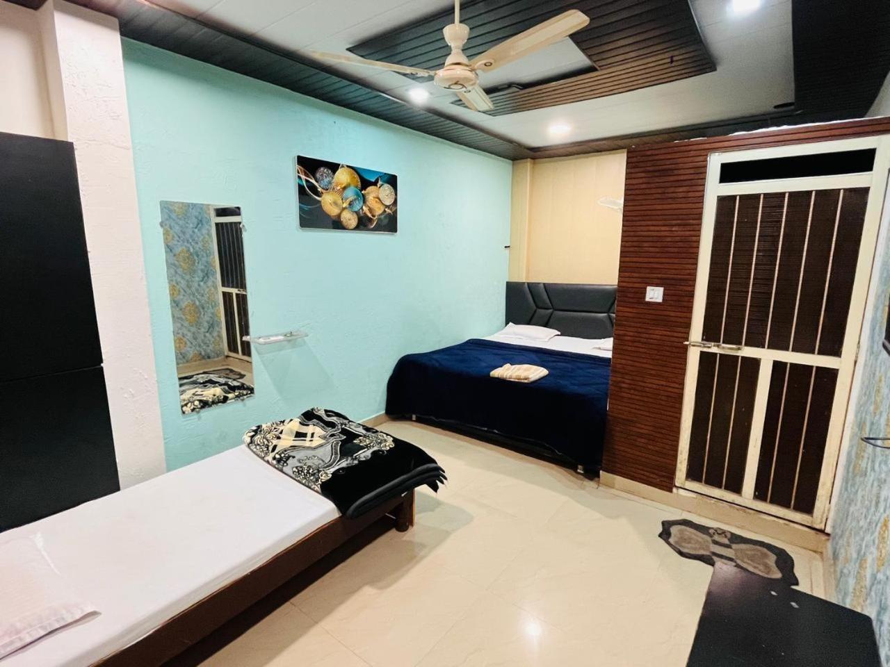 Pallav Guest House Ujjain Exterior foto